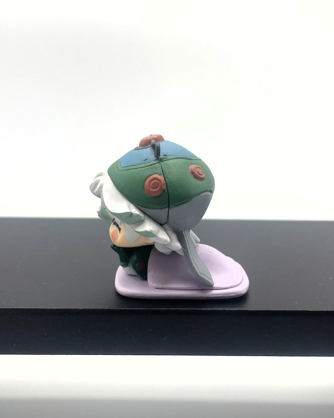Made in Abyss - Sleepy Prushka Gashapon Mini Figure