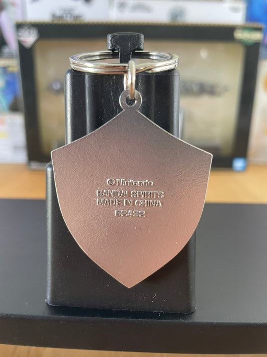 Porte-clés métallique Zelda – Bouclier Hylien Ichiban Kuji Tears of the Kingdom