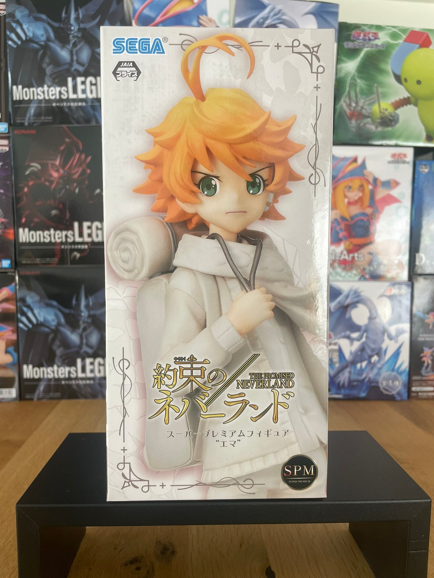 Figurine Emma Super Premium | The Promised Neverland | SEGA