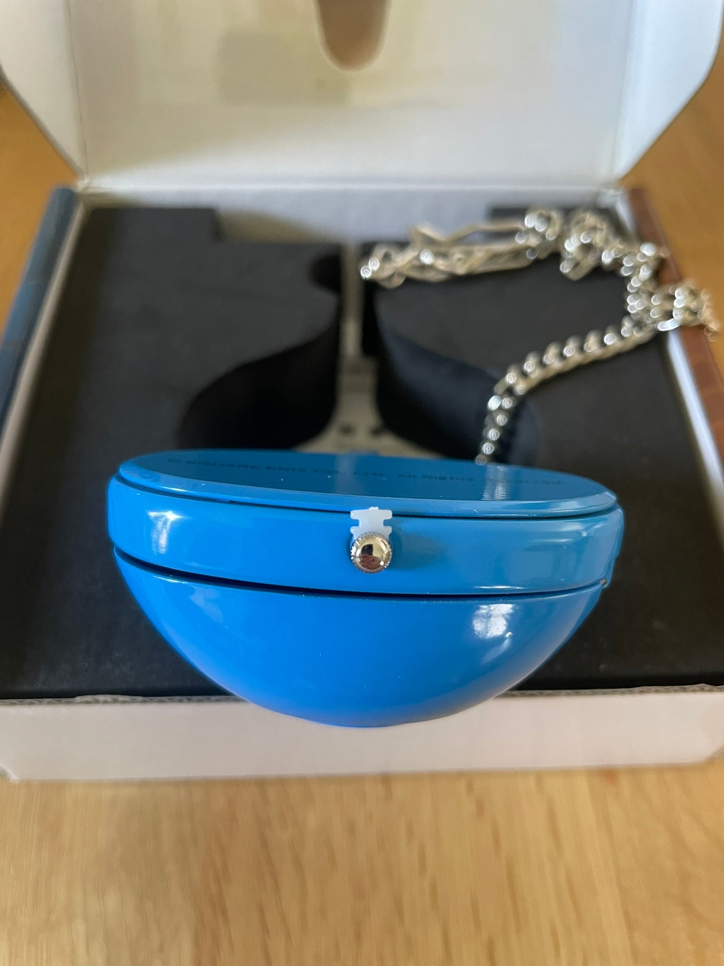 Montre Dragon Quest avec à gousset Slime – dans sa boite.