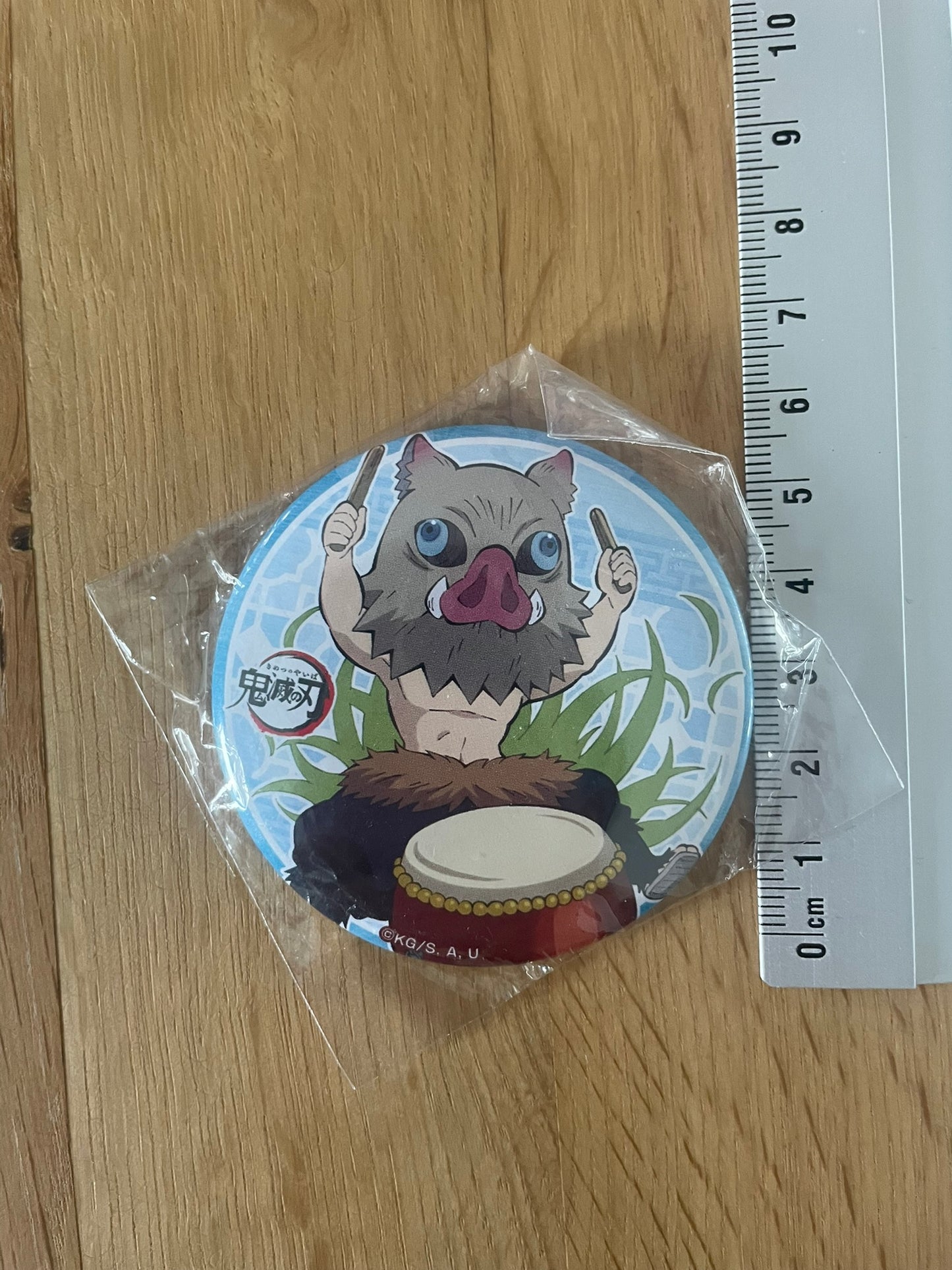 badge-demon-slayer-inosuke-ufotable-chinese-instruments.jpg
