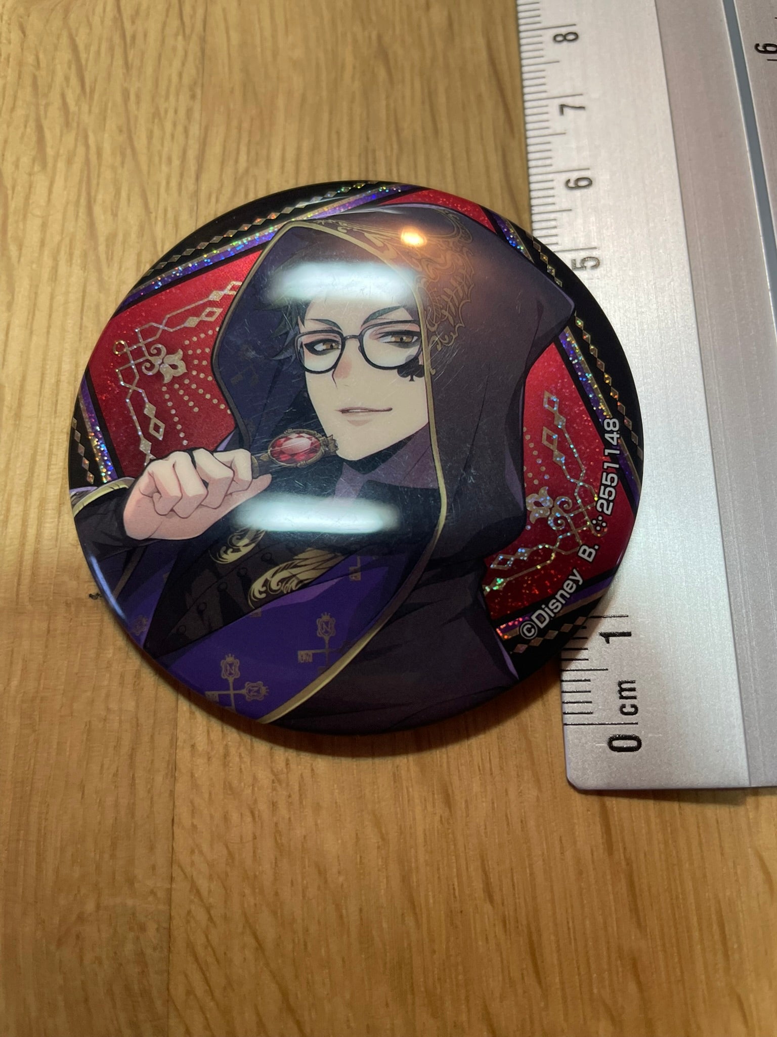 Badge Trey Clover Capsule vol.3 Rayures 5 cm | Twisted Wonderland | SEGA