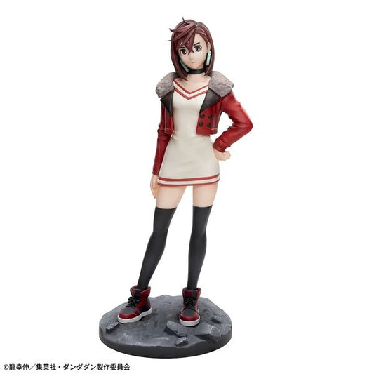 Figurine Ayase Momo de Dandadan  Luminasta.