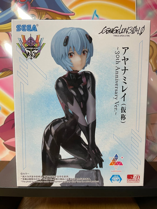 Figurine Rei Ayanami Luminasta 30th Anniversary | Evangelion | SEGA
