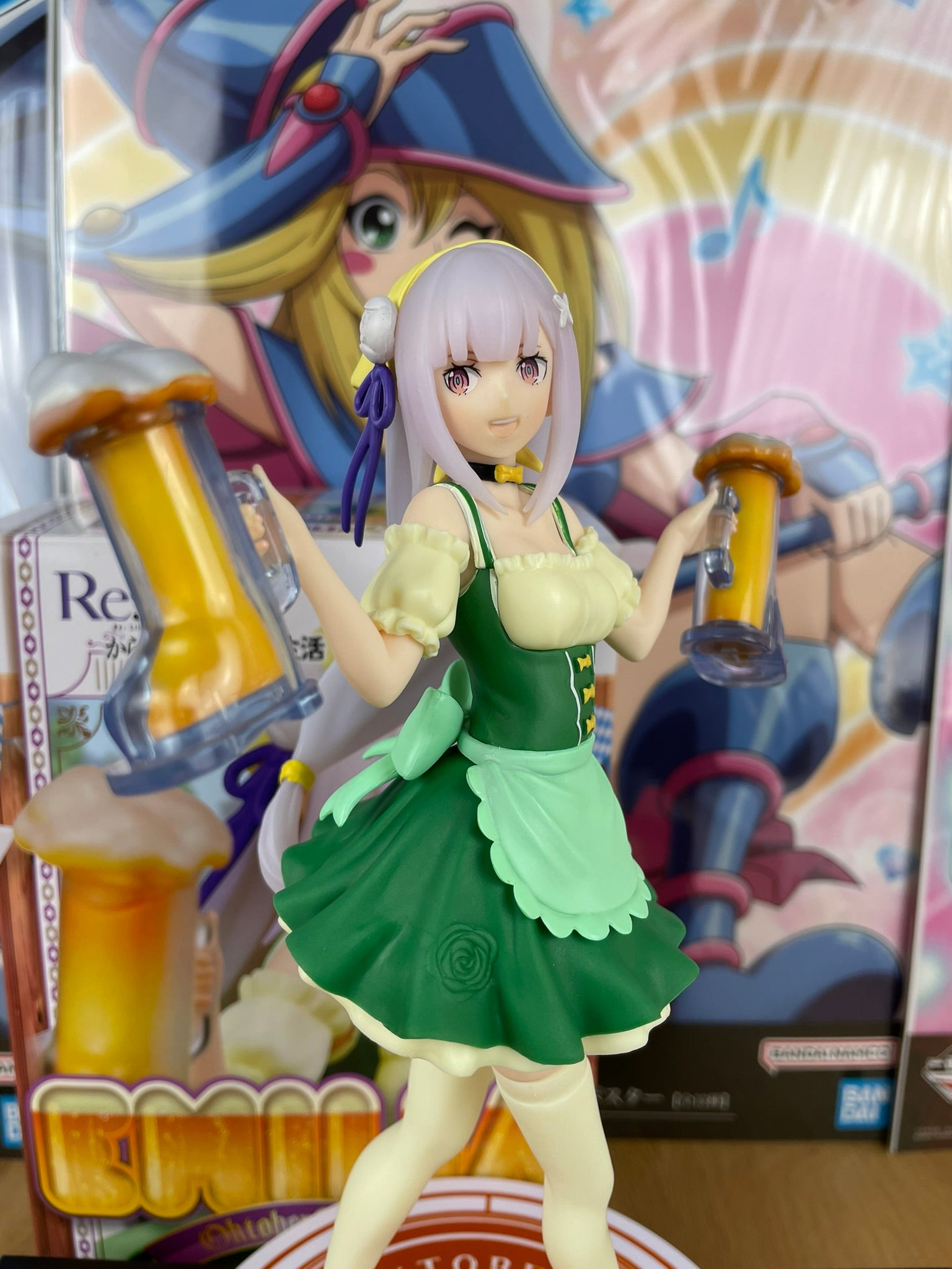 Figurine Emilia Super Premium Oktoberfest ver. 21 cm (Ouvert) | Re:Zero | SEGA