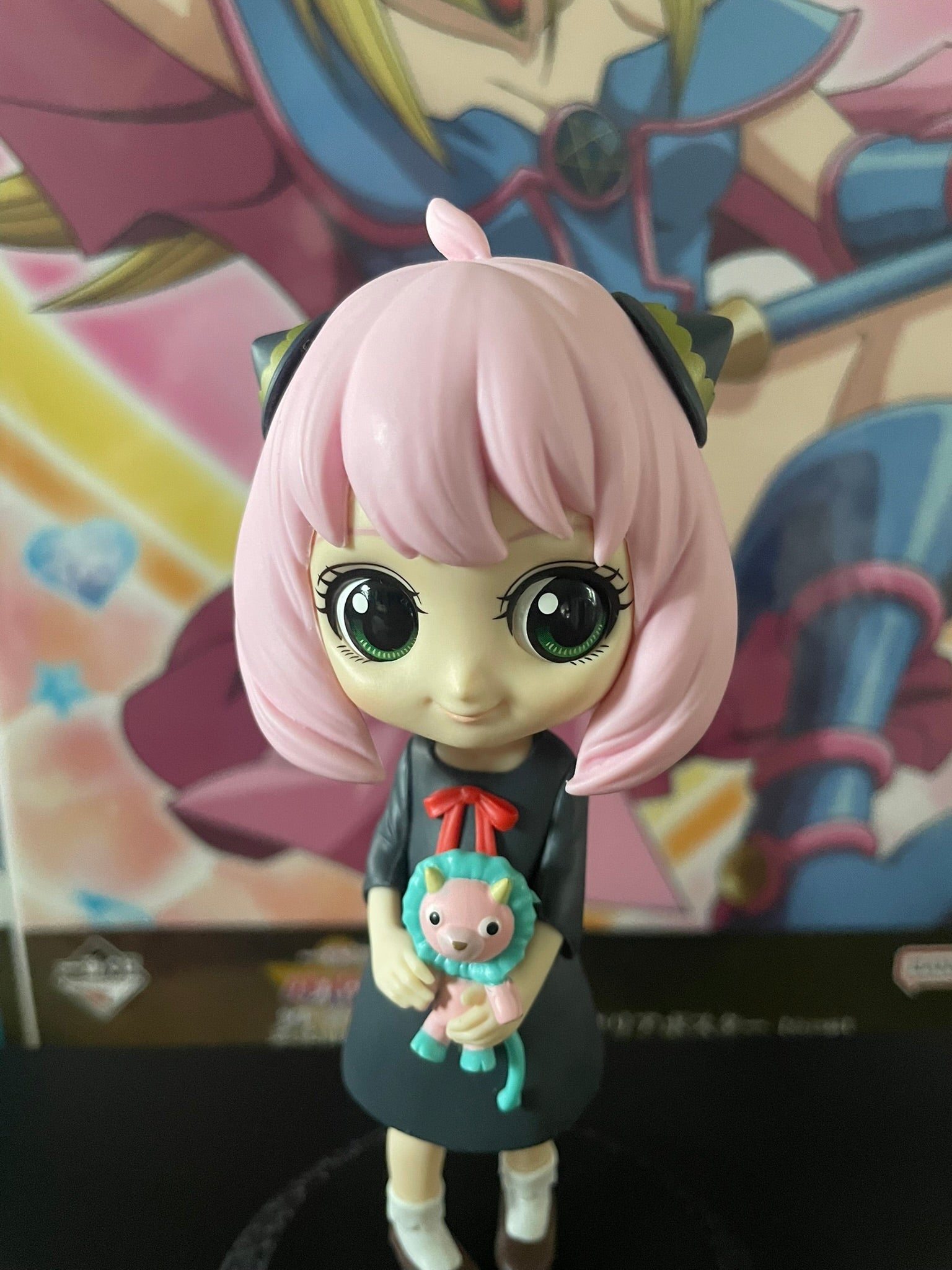 Spy x Family – Figurine Anya Forger Q Posket II Ribbon Red 13 cm Banpresto (Ouvert)