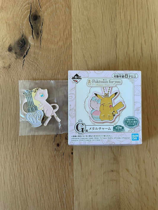 Pokémon – Porte-clés métal Mew Ichiban Kuji Romantic Dresser 4 cm