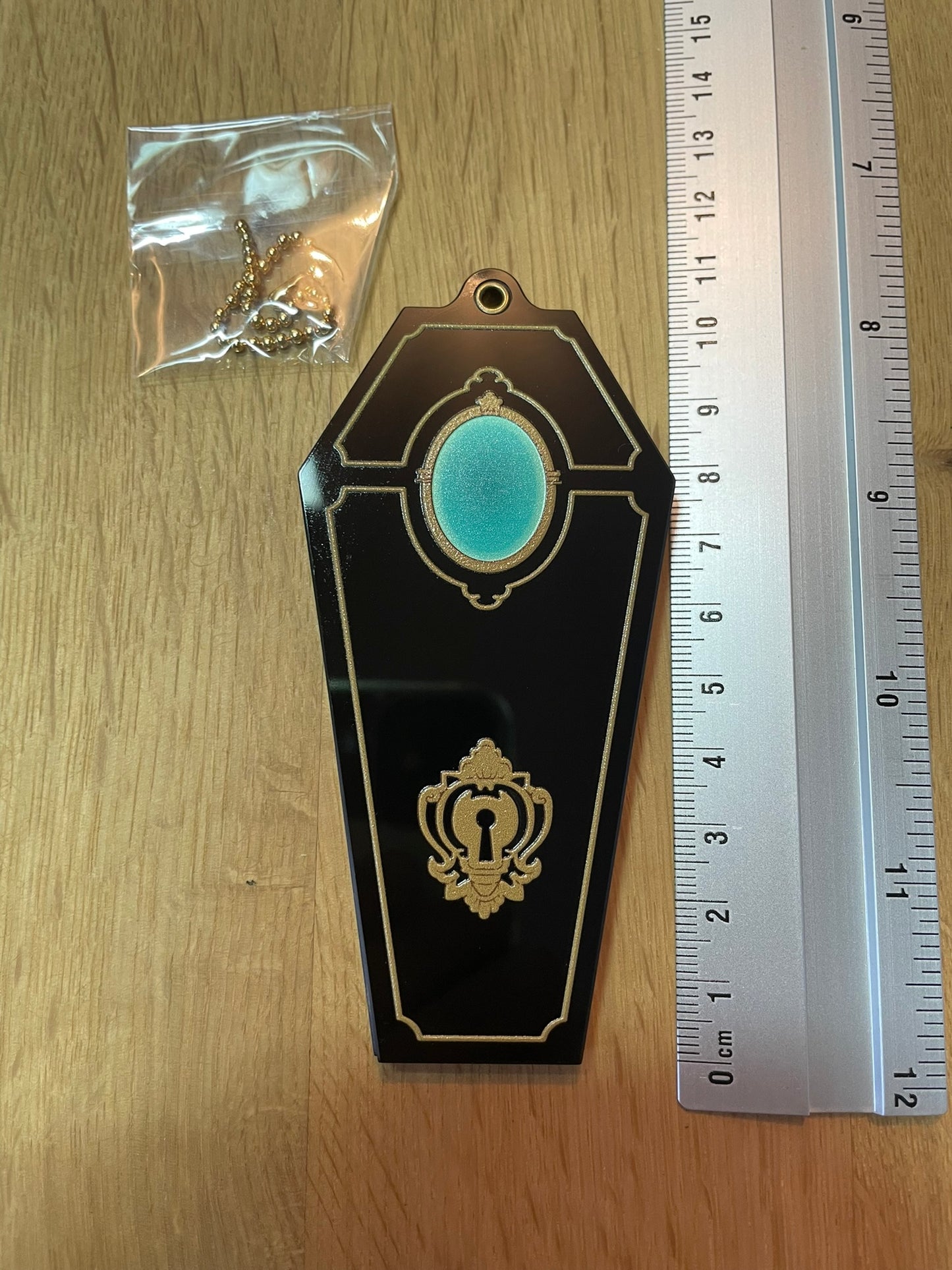 Porte-clés Cater Diamond Coffin Acrylic A Box 11 cm | Twisted Wonderland | SEGA